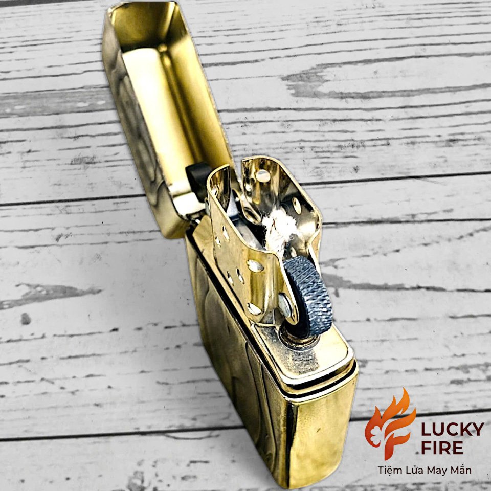 Bật Lửa Zippo Mỹ Chính Hãng Tôn Vinh Vẻ Đẹp Hình Thể Người Phụ Nữ - Ảnh 6