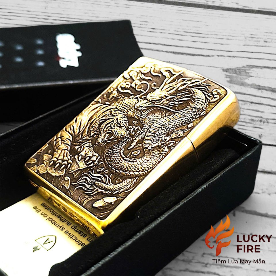 Bật Lửa Zippo Armor Brass Mỹ Chính Hãng Chủ Đề Long Hổ Tranh Bá - Ảnh 7